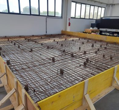 Piattaforma per macchine industriali - LVD Italia